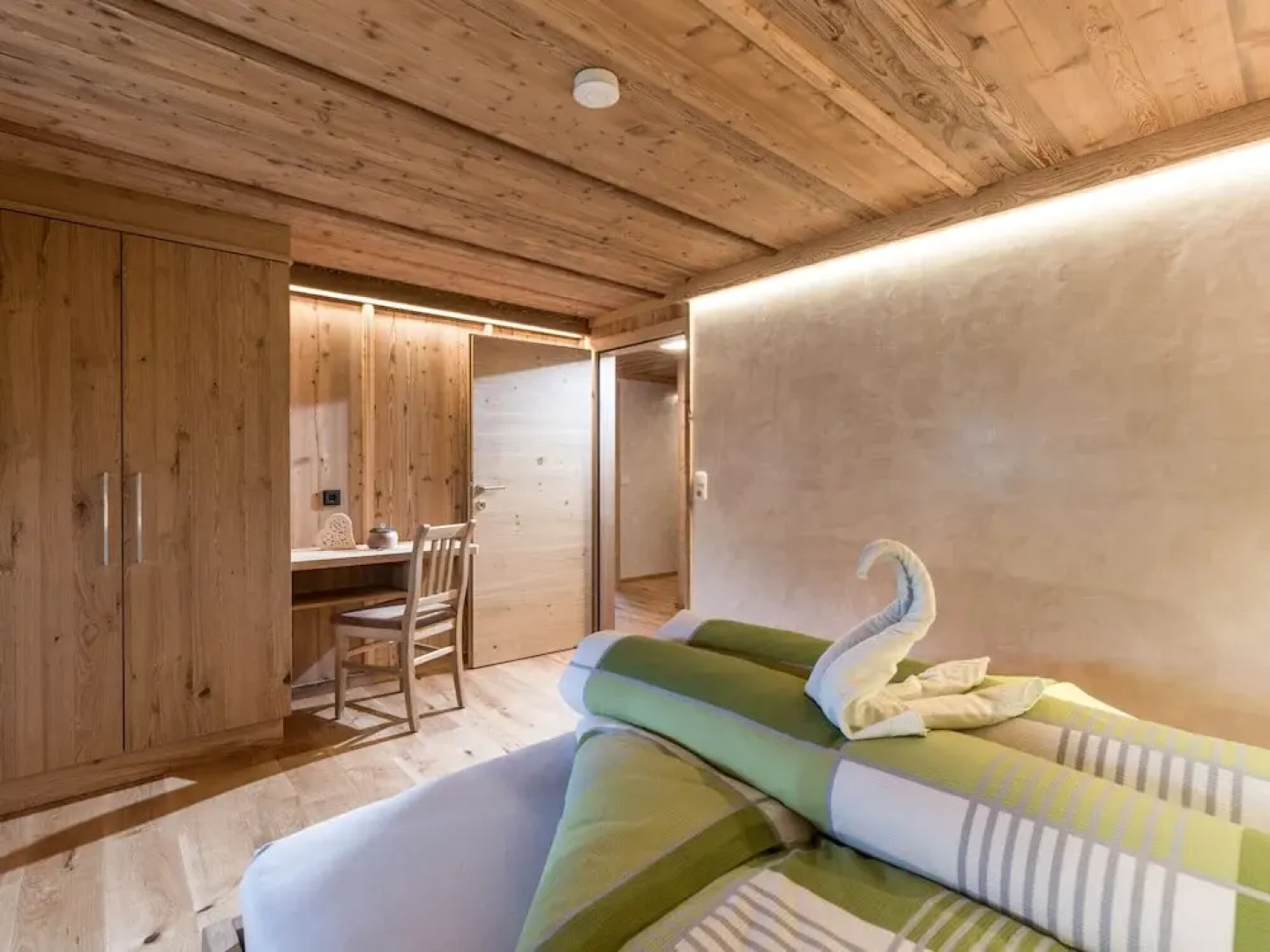 Pleasant Apartment in Hopfgarten near Ski Area