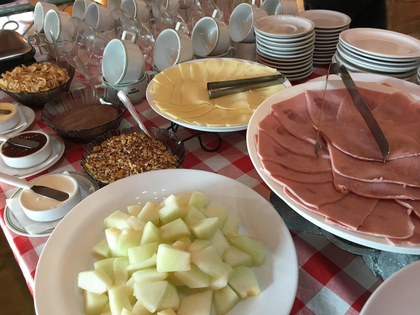 Marina e Pousada Porto do Sol