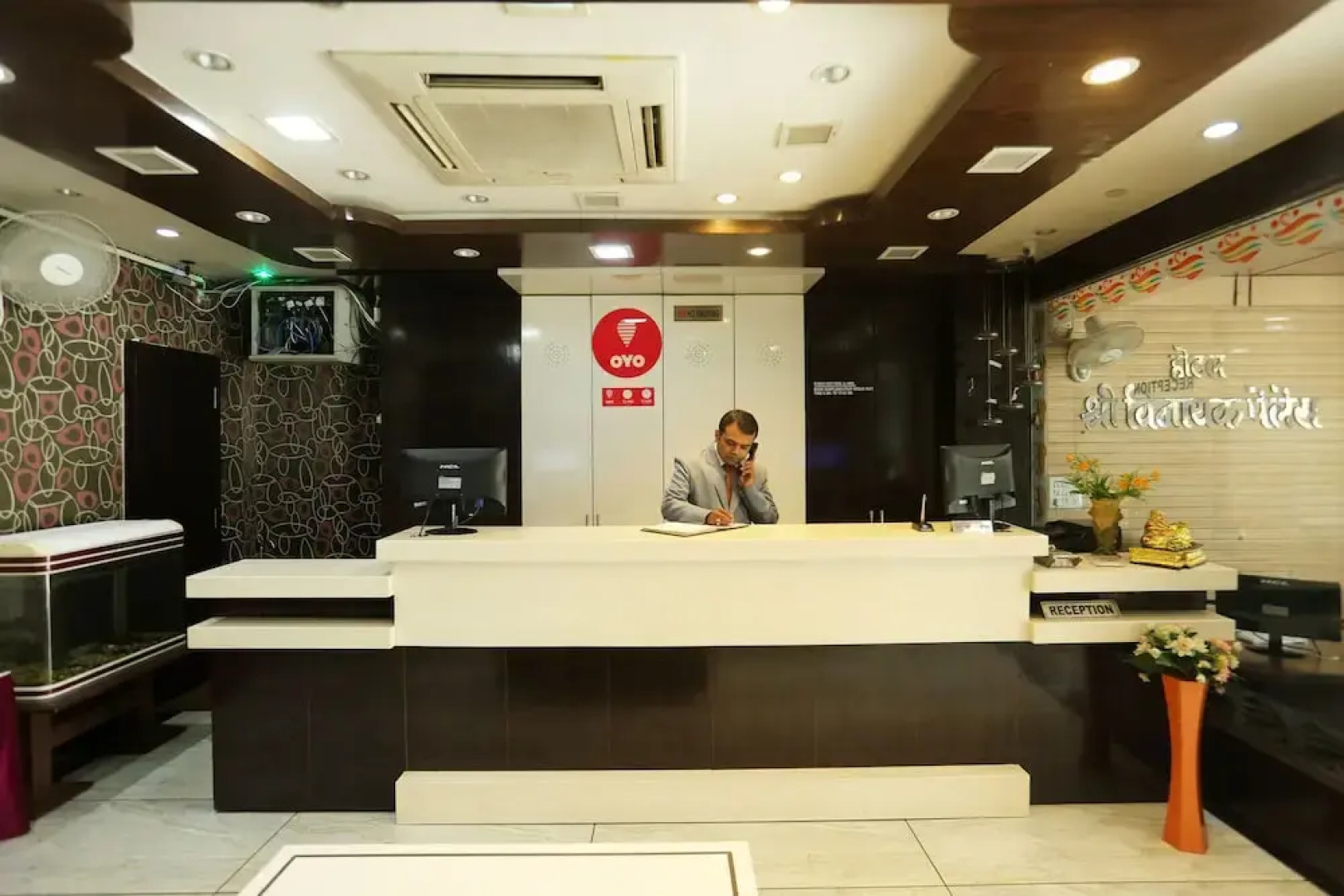 OYO Flagship 4558 The Surbhi