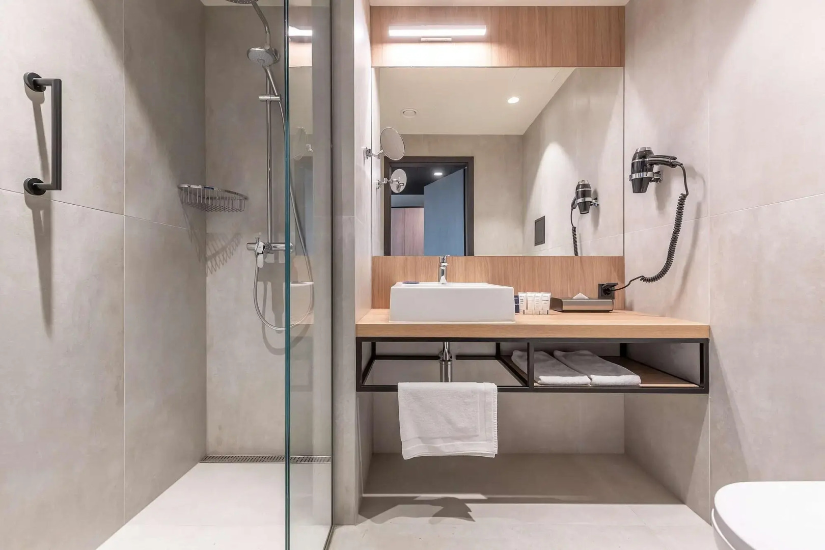 Park Inn by Radisson Vilnius Airport Hotel & Conference Centre