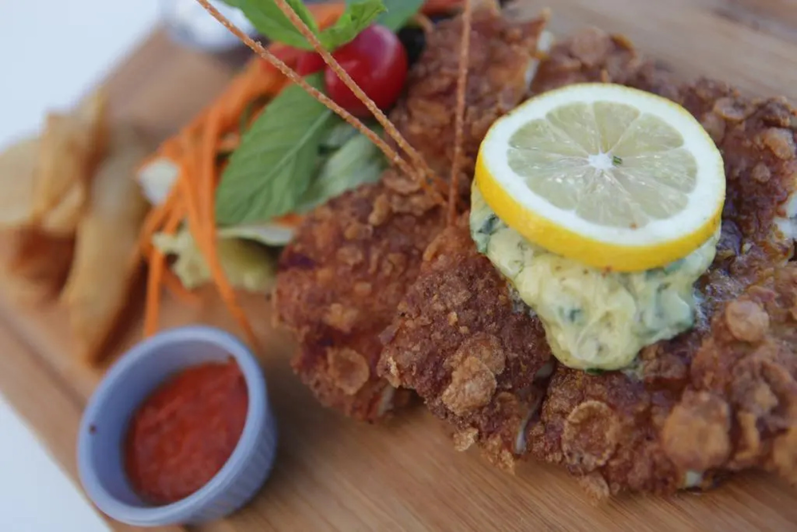 Uçar Royal Hotel and Conference Hall