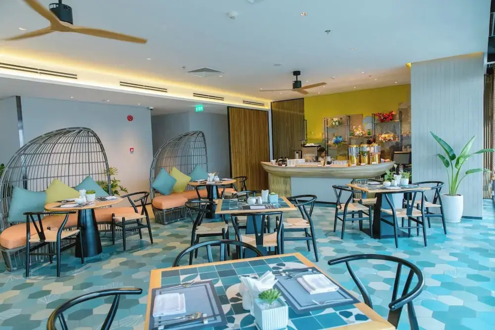 Central Plaza Hotel - My Tho