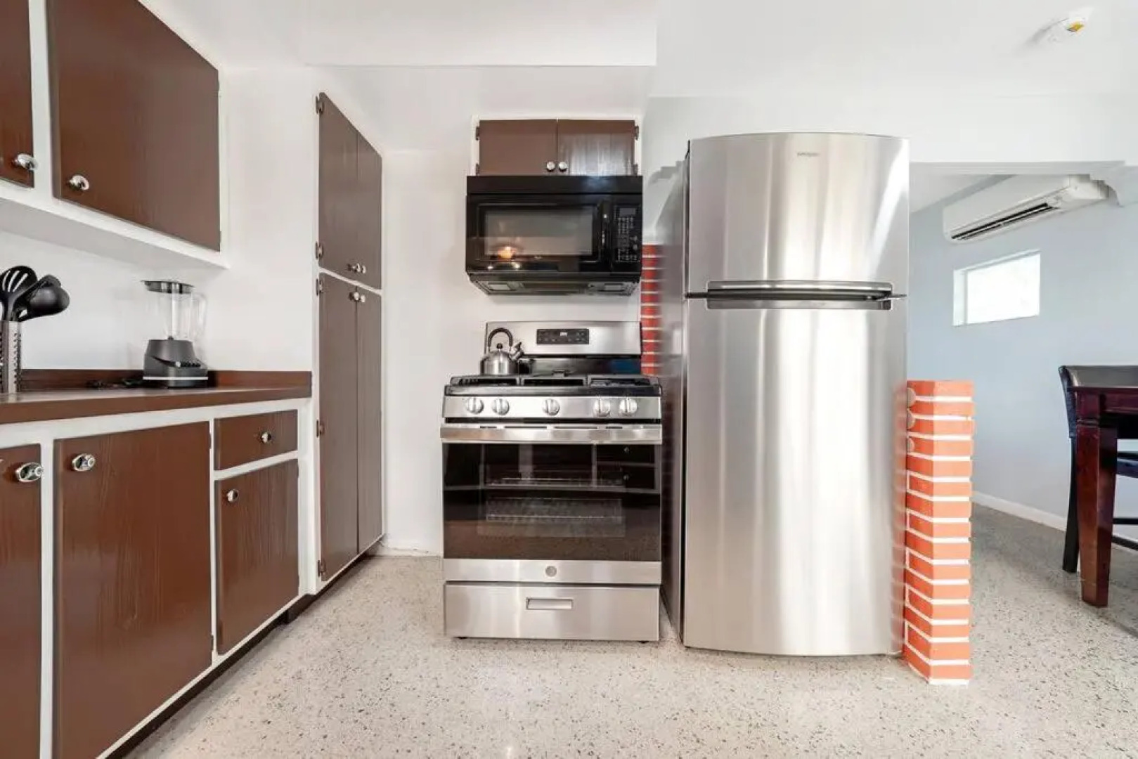 Lake House 2 in Davie