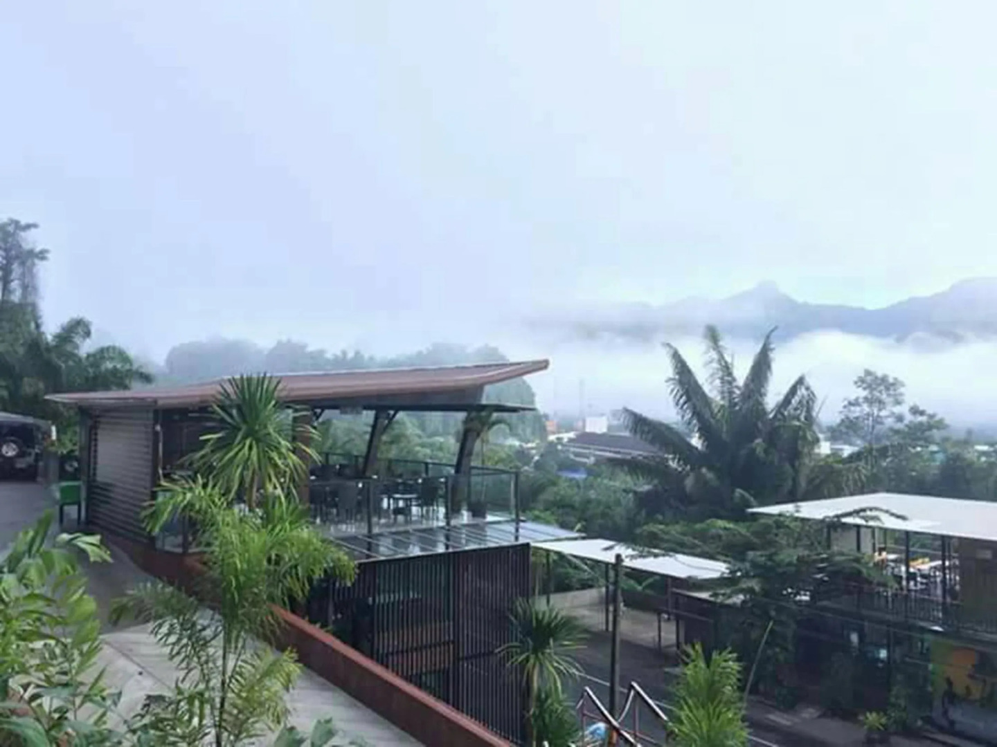 Blue Mountain Phangnga Resort