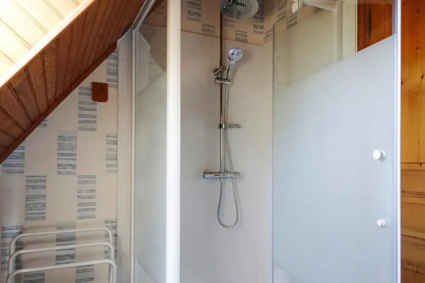 Beautiful Quiet Holiday Home, Close to the Beach