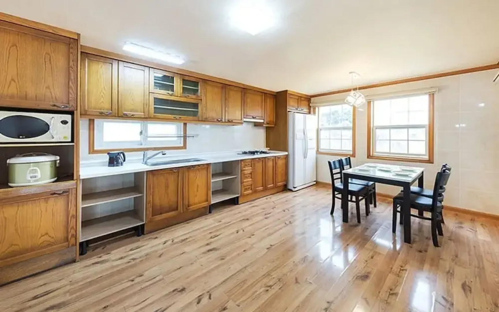 Taean Capella Pension