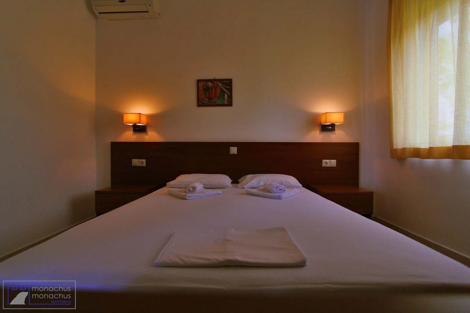 Monachus Monachus Apartments