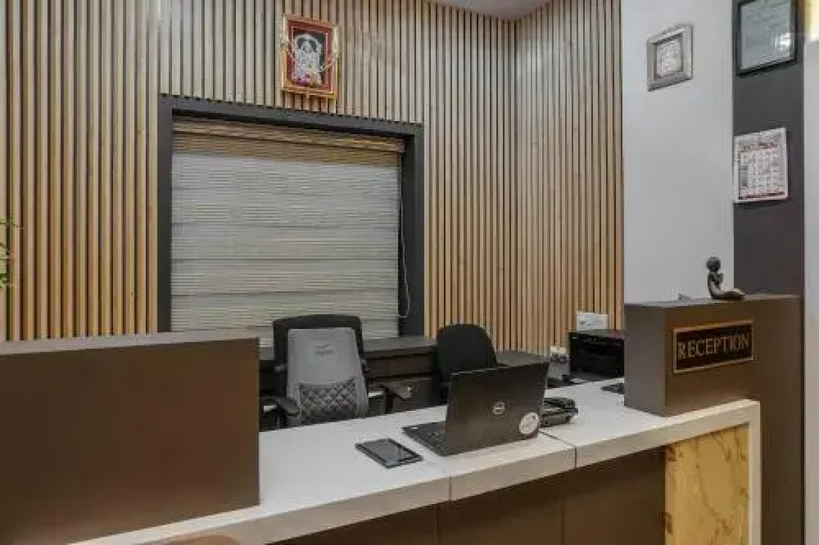 OYO 24187 Samar Palace