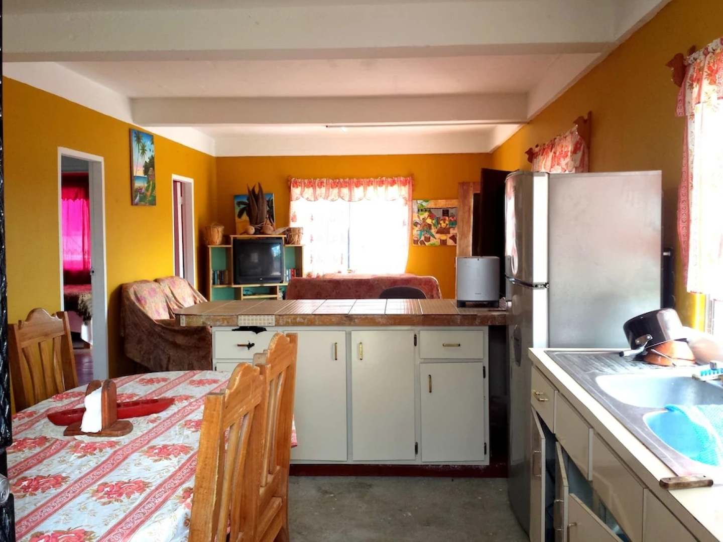 Belize Cultural Adventure Guesthouse
