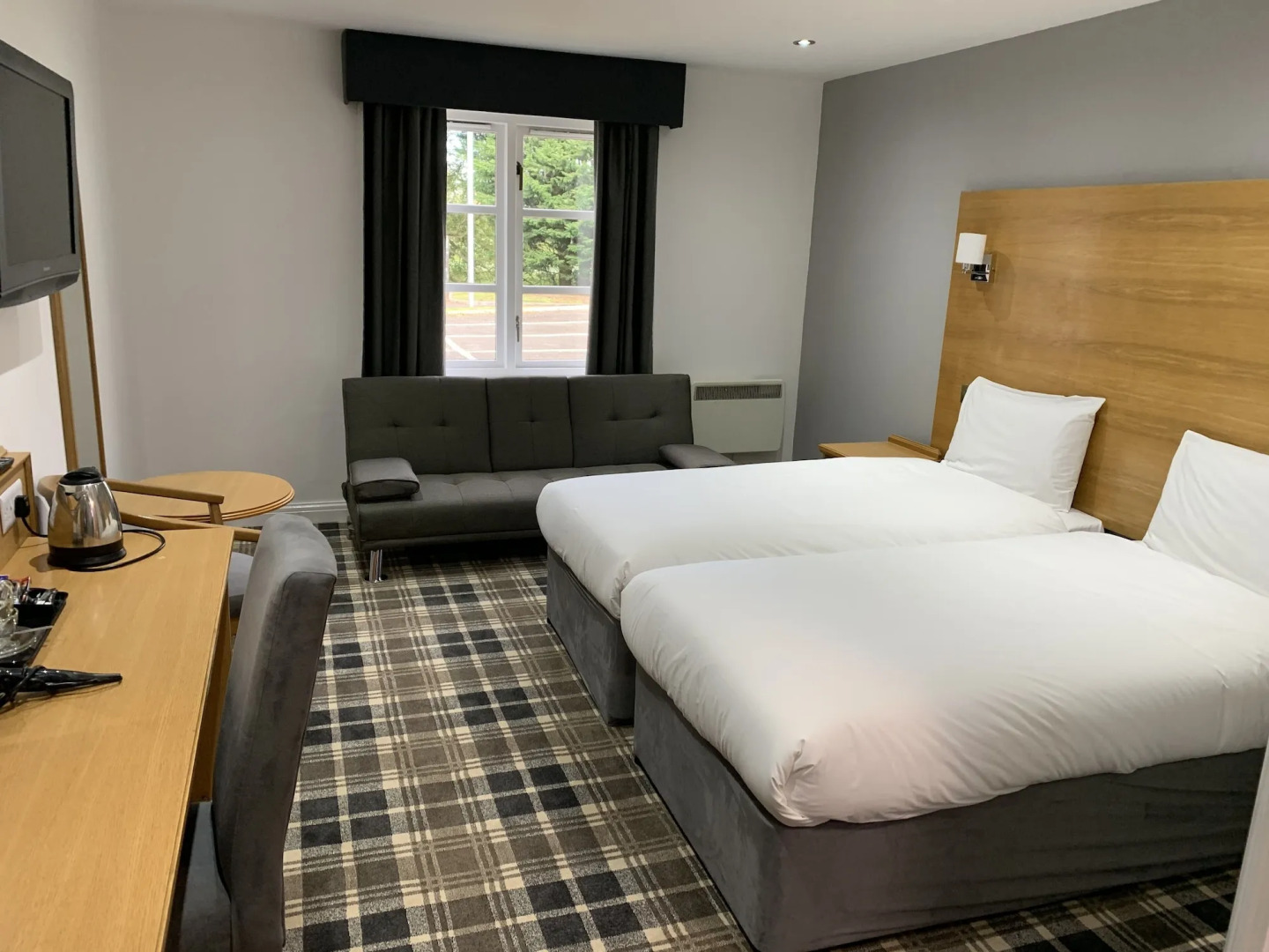 Crowwood Hotel Glasgow