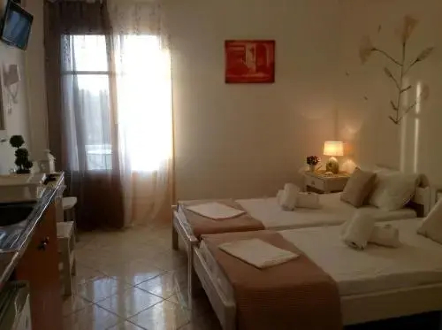 Nikoletta Rooms