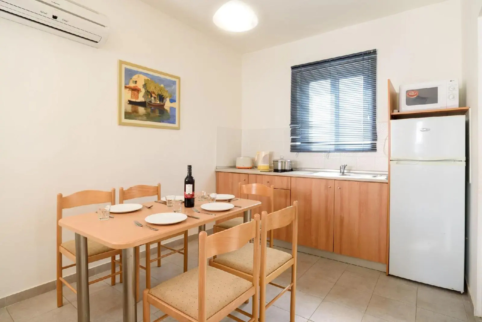 Matina Pefkos Aparthotel