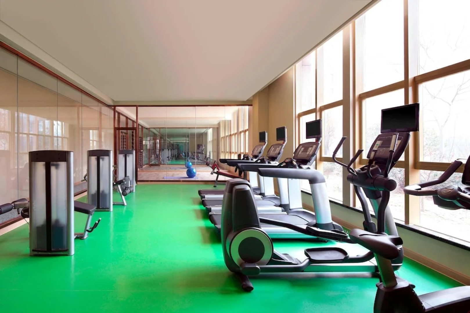 Four Points by Sheraton Luohe