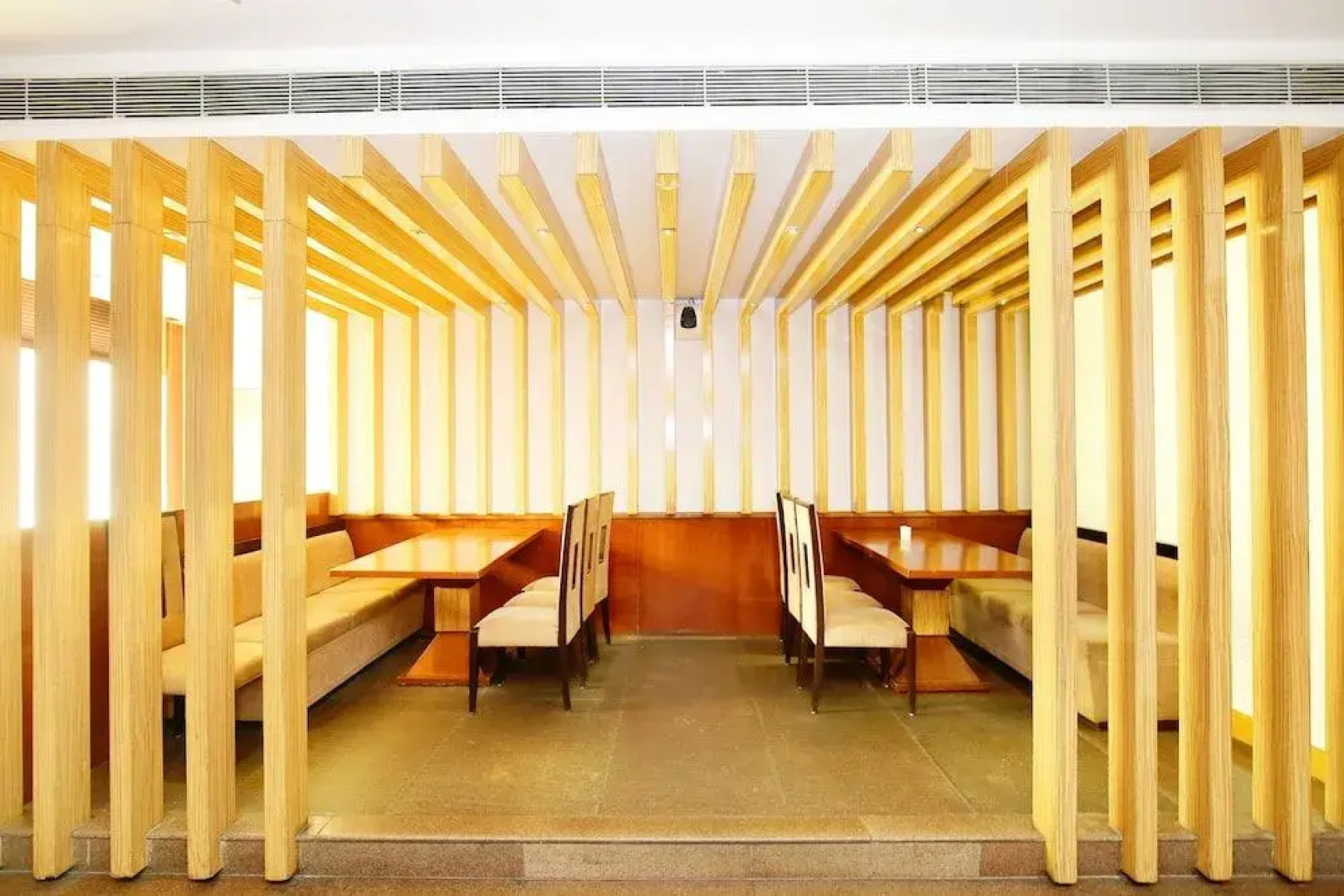 Capital O 4004 I-Square