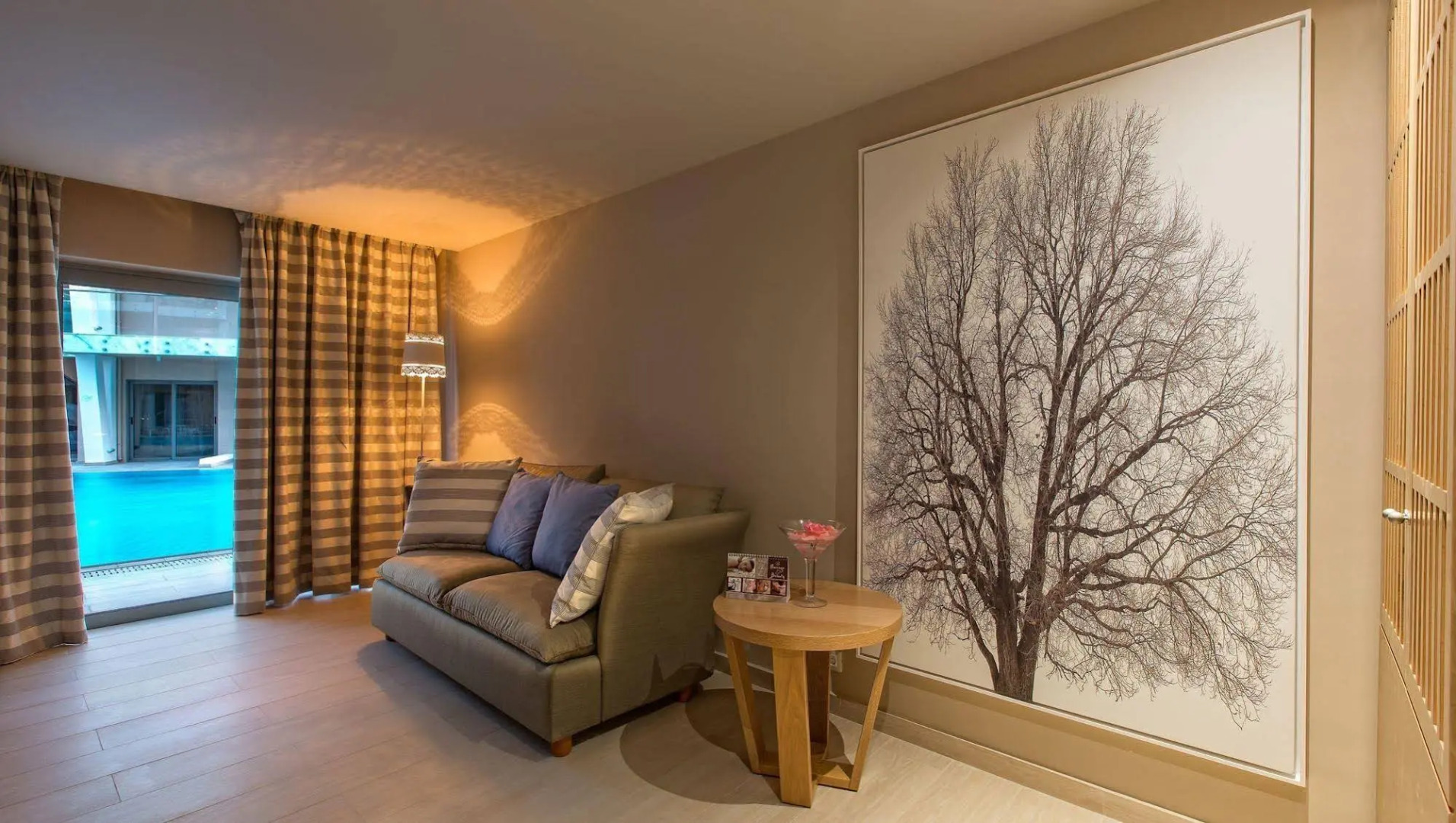 Eden Roc Resort Hotel