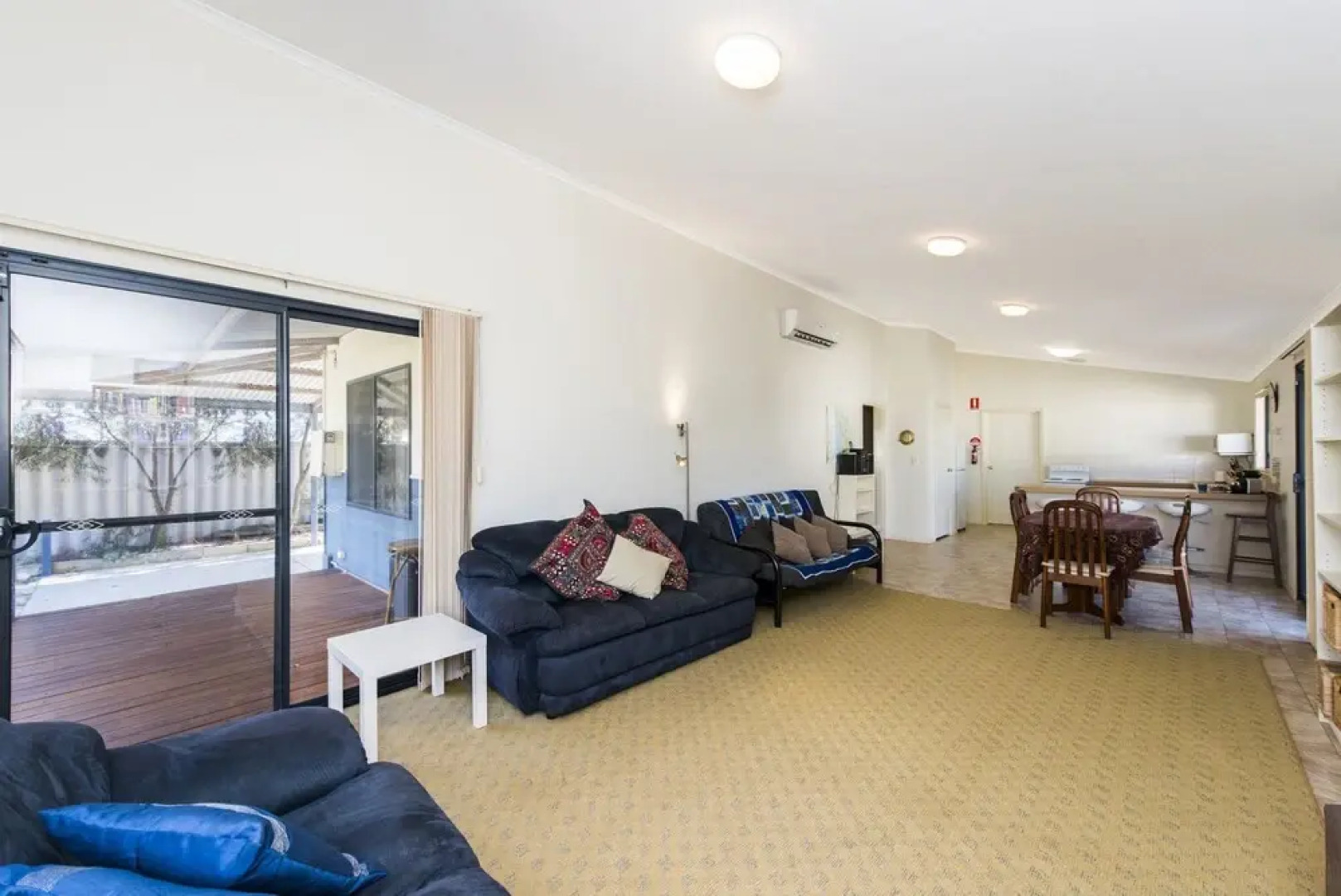 Uppy's Shack - Quiet Location Close to Beach Pet Friendly