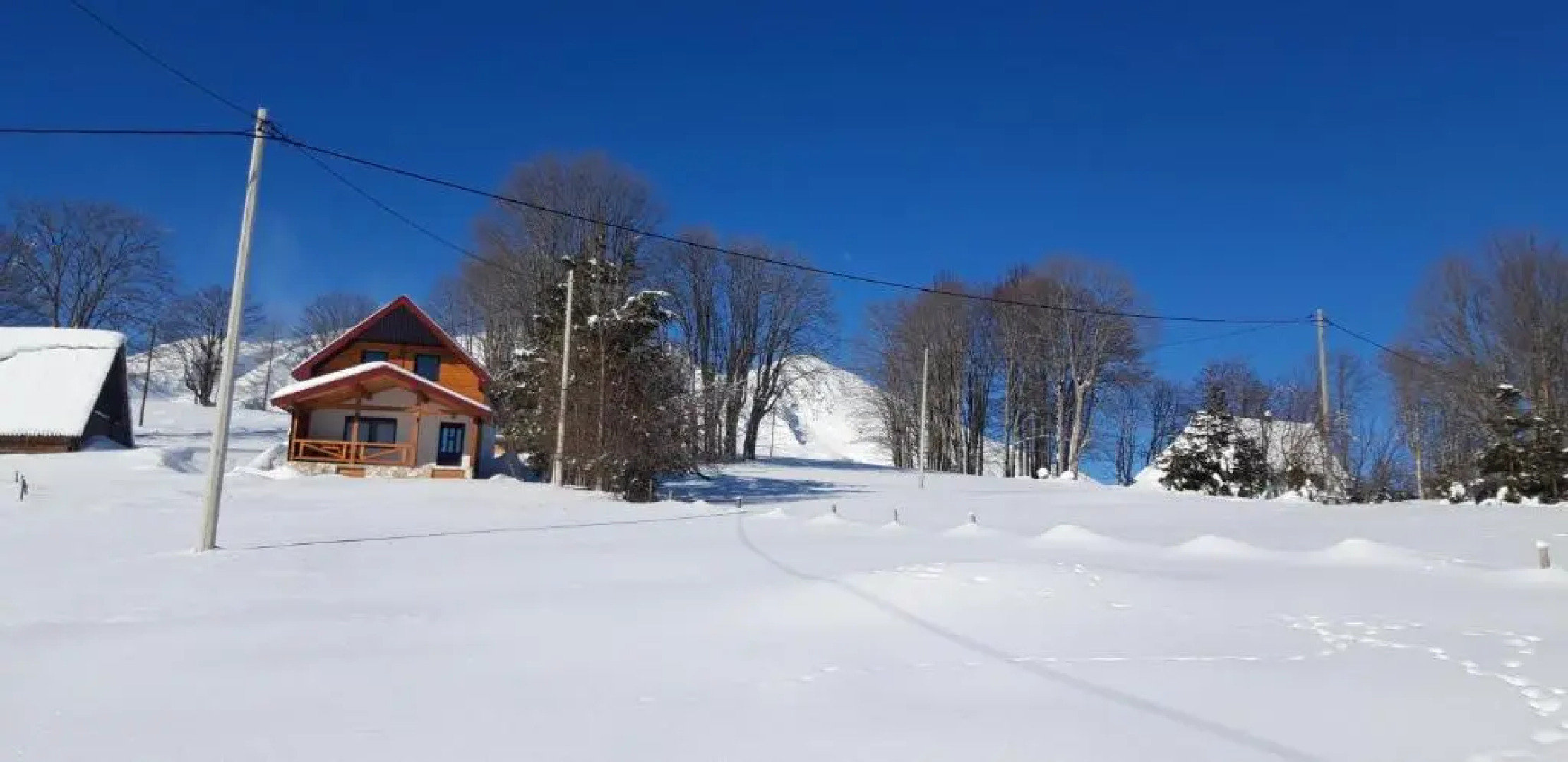 Eco Village Highlander