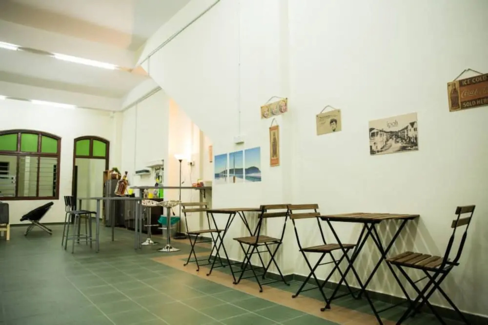 Vloft Backpackers Hostel