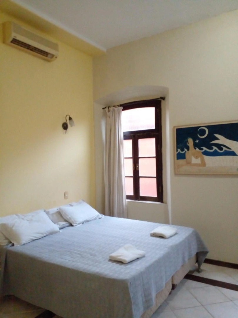 Solar do Carmo Suites & Apartments