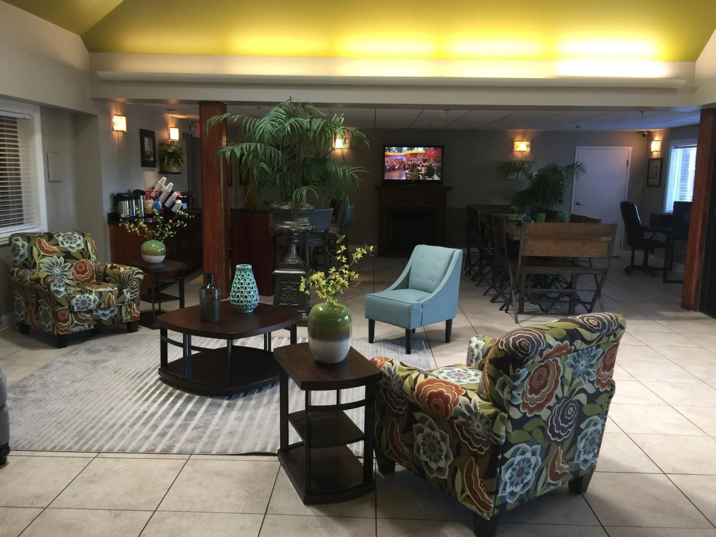 Greenfield Inn and Suites Elizabethtown, KY I65 Exit 94