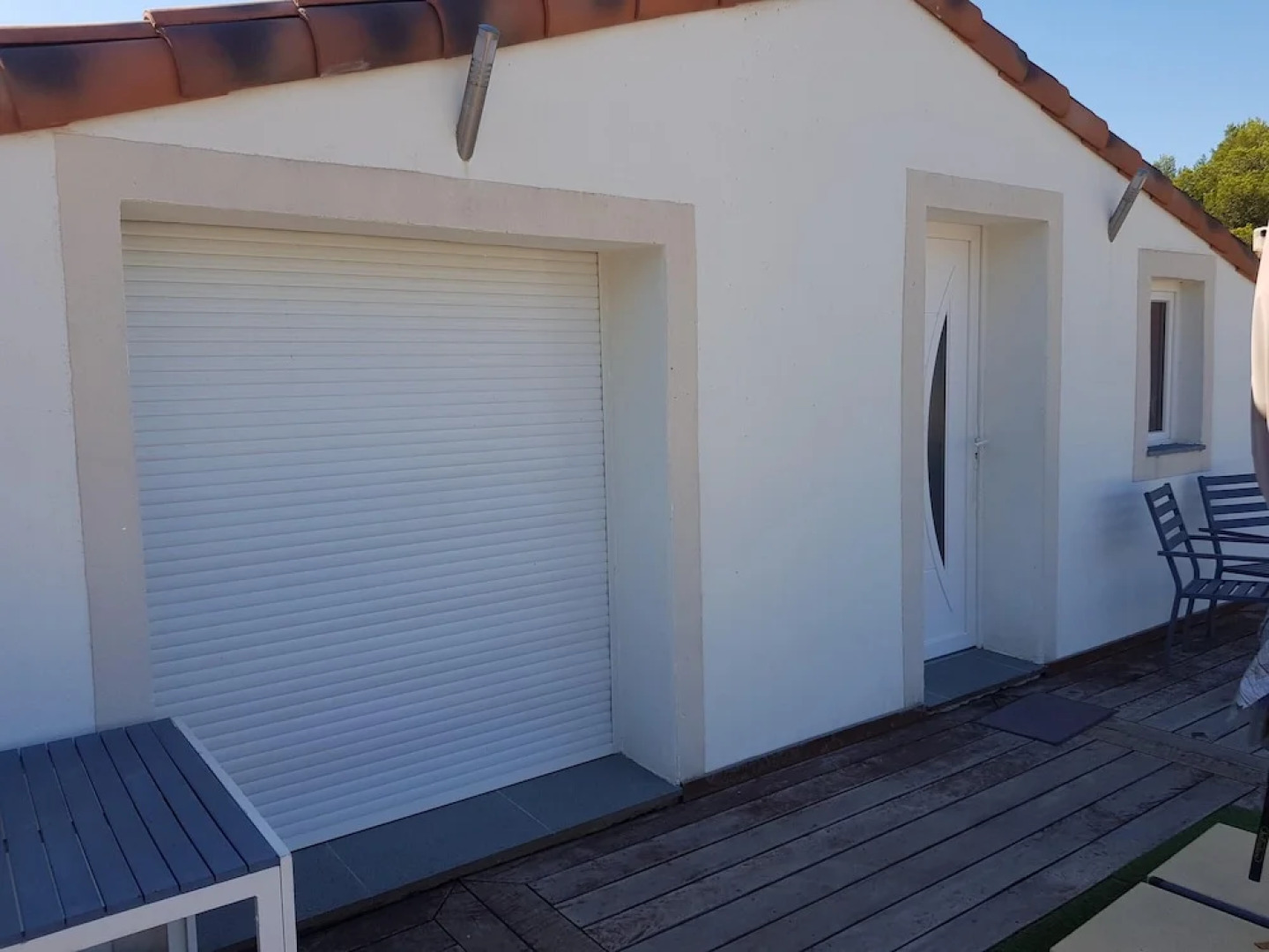 Apartment With 2 Bedrooms in Saint-mitre-les-remparts, With Wonderful sea View, Furnished Terrace and Wifi - 10 km From the Beach