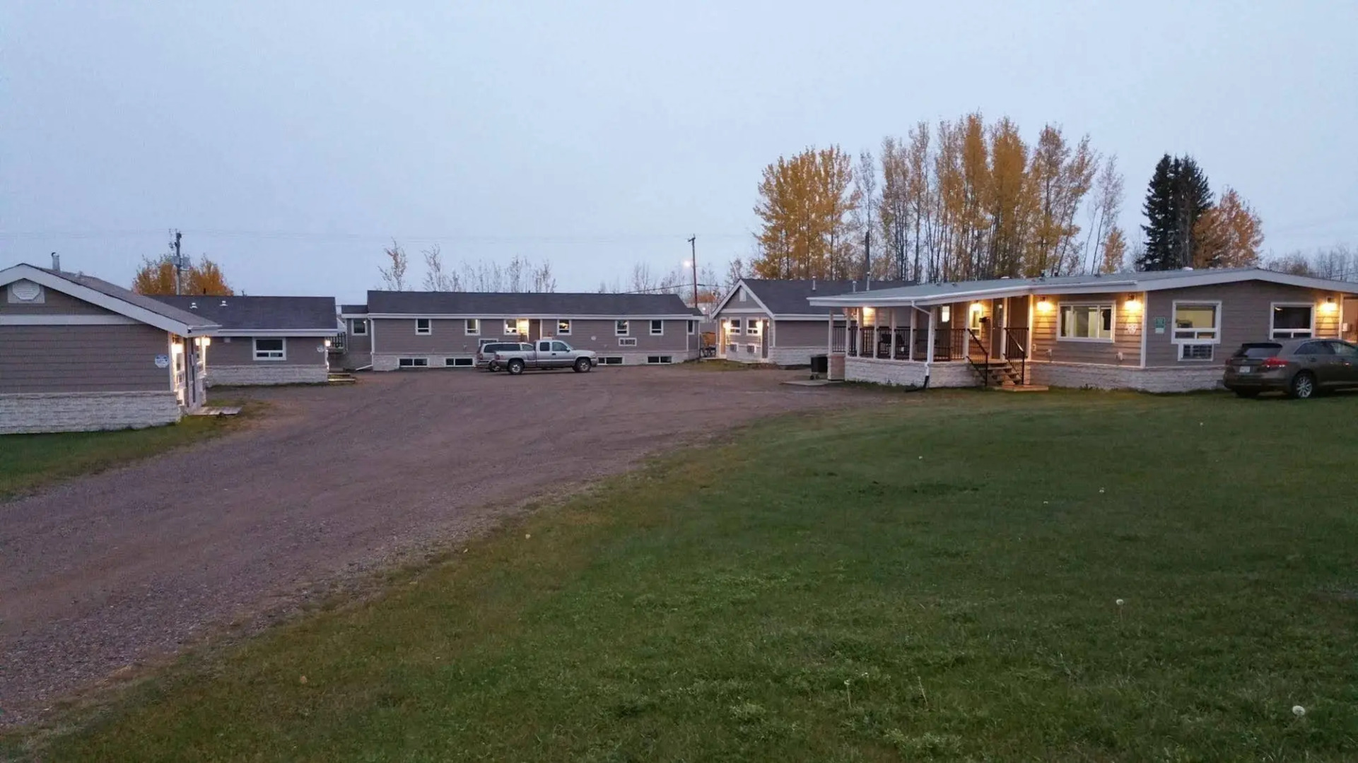 Sunrise Inn and Suites