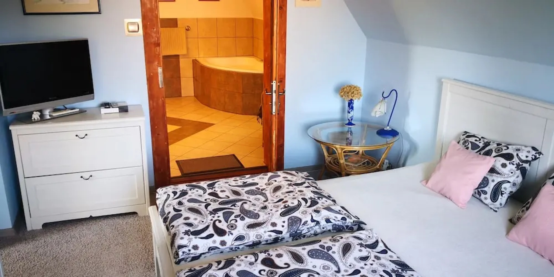 If you Want to Explore Lower Silesia, Sunny Apartment is the Perfect Location