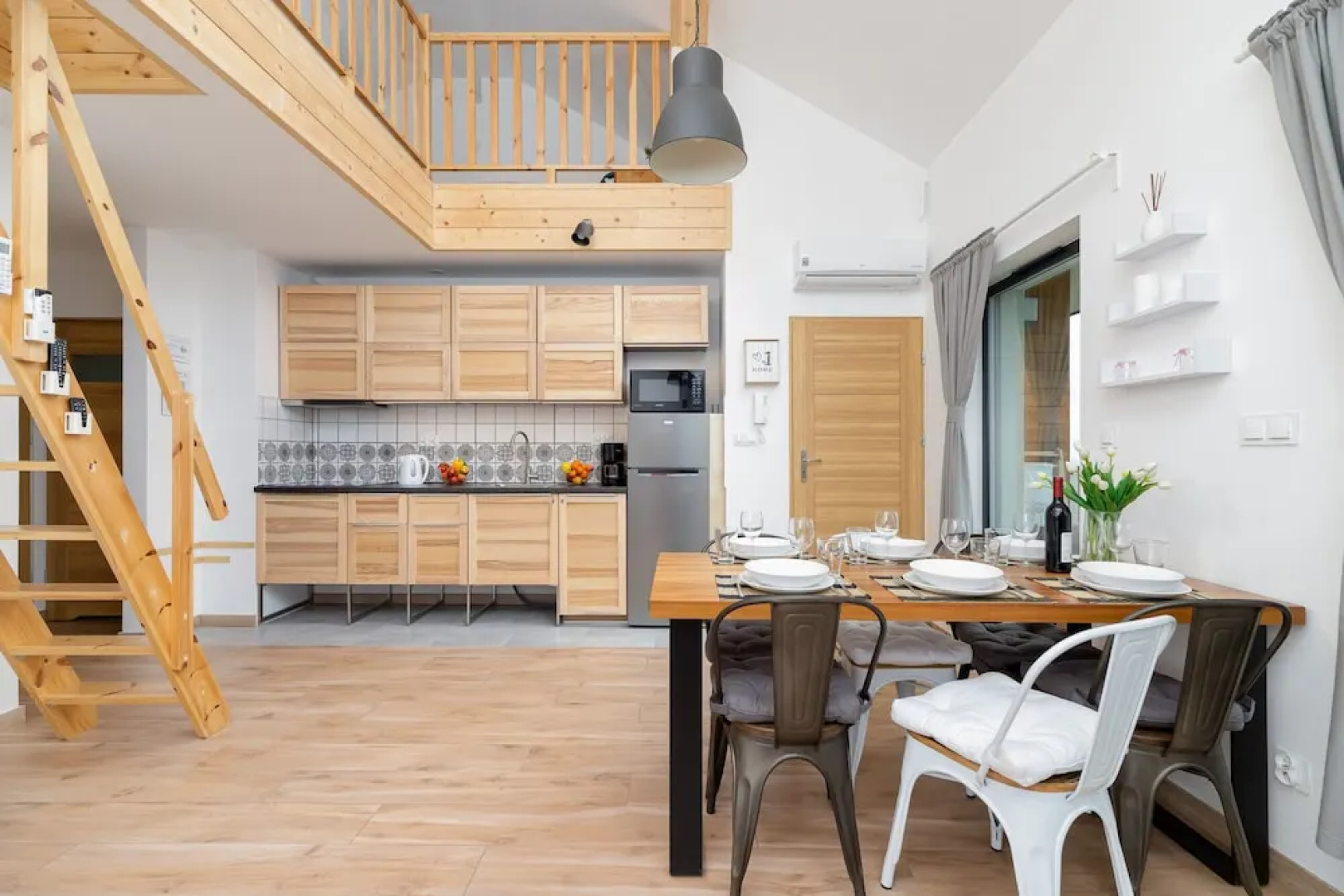 Prestige Golden View Wellness Apartments