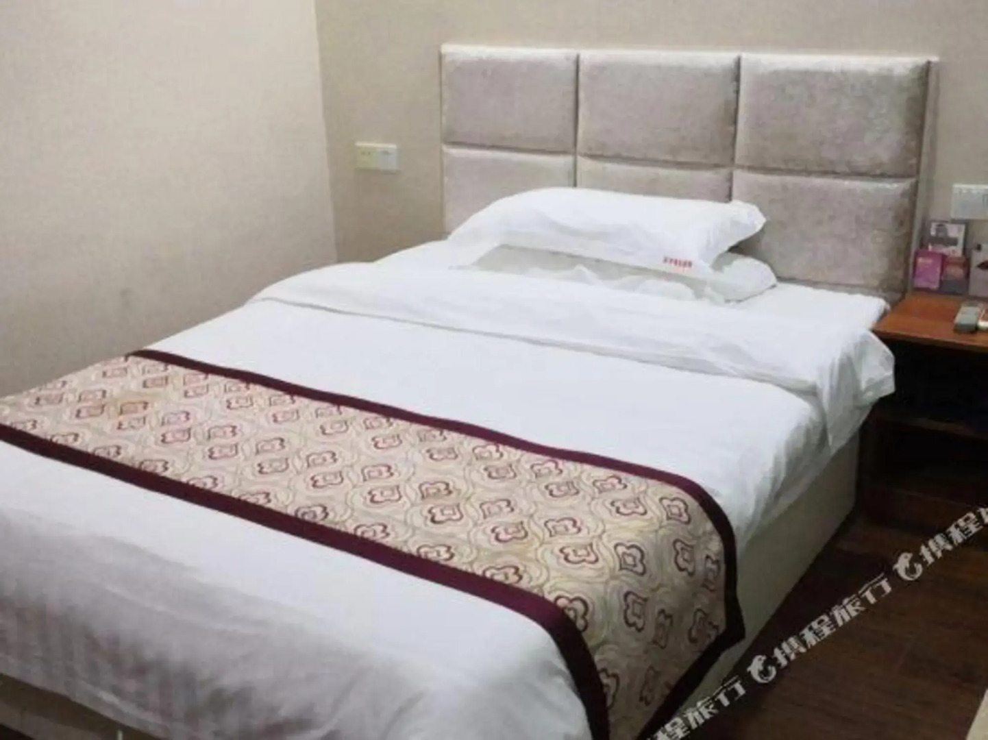 Gangwan Business Hotel