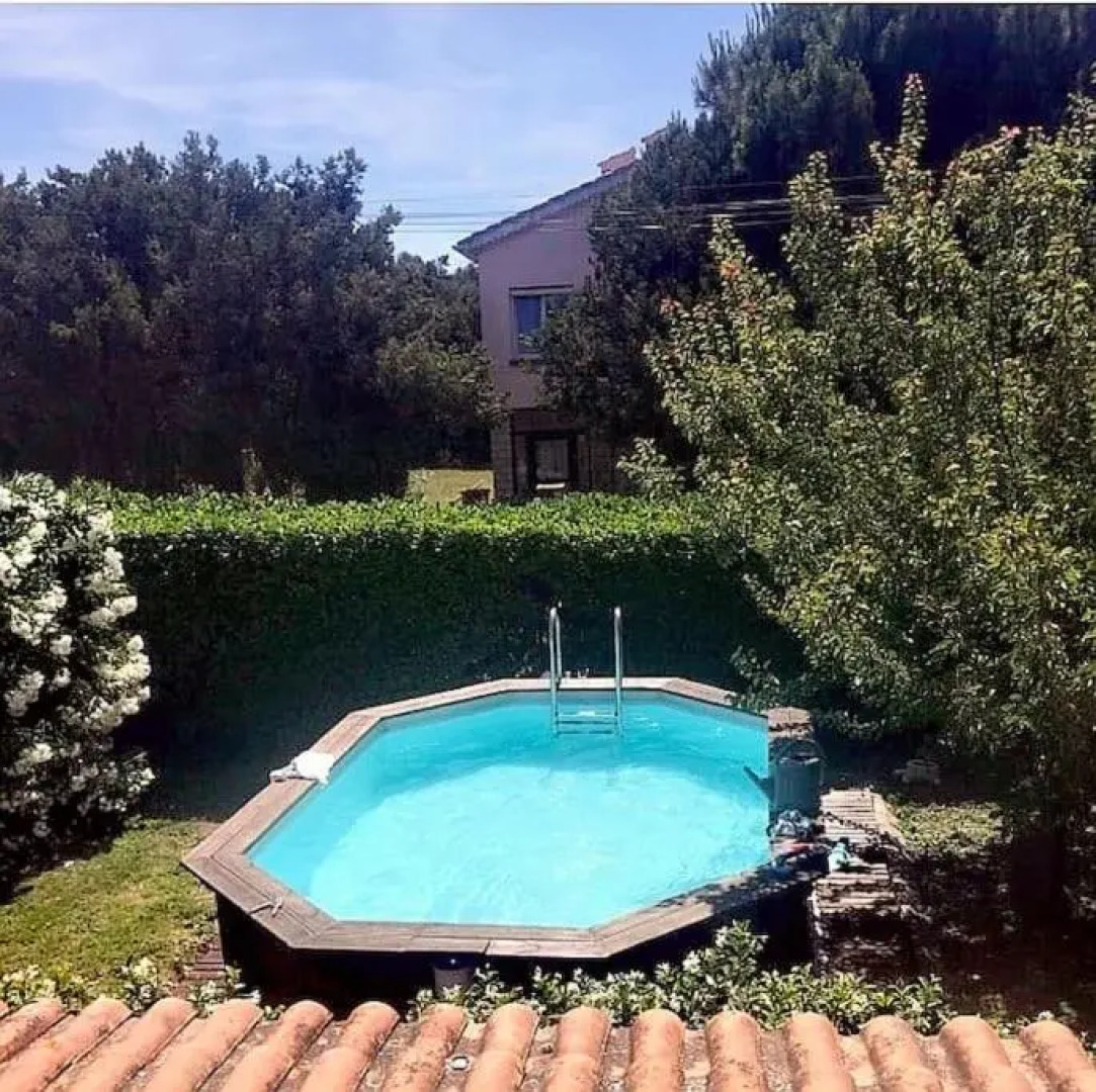 Villa Familiale avec Piscine au coeur de 1200m² de jardin..