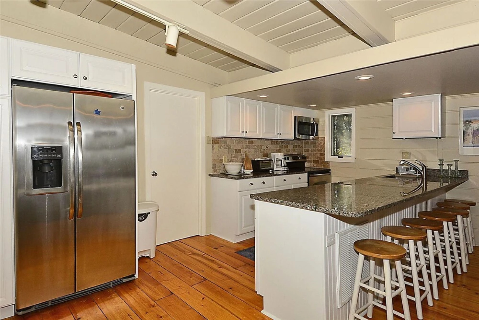 16 Robins Lane North Shores by Long & Foster