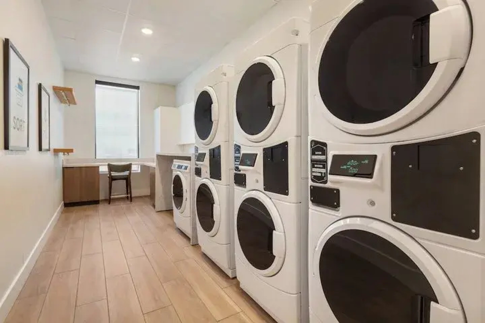 Staybridge Suites Aurora East by IHG