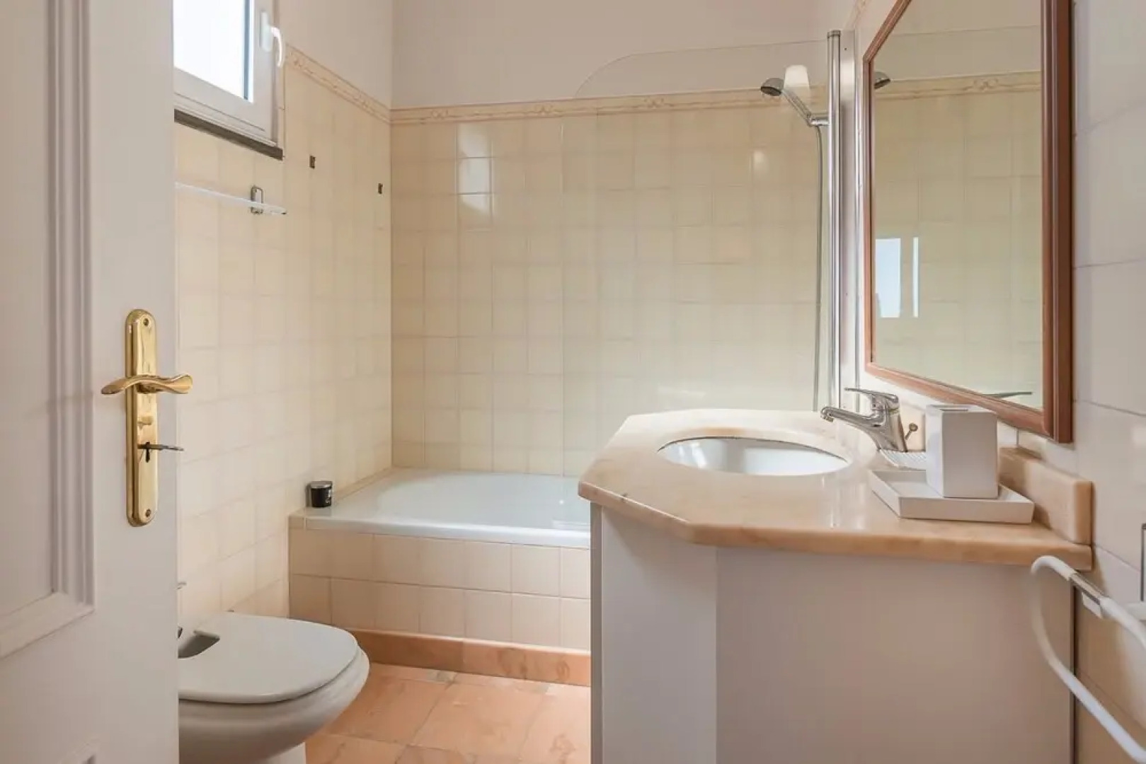 Casa da Fonte do Mar by MHM