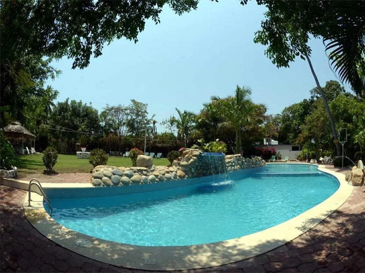 Jardines Los Cormoranes