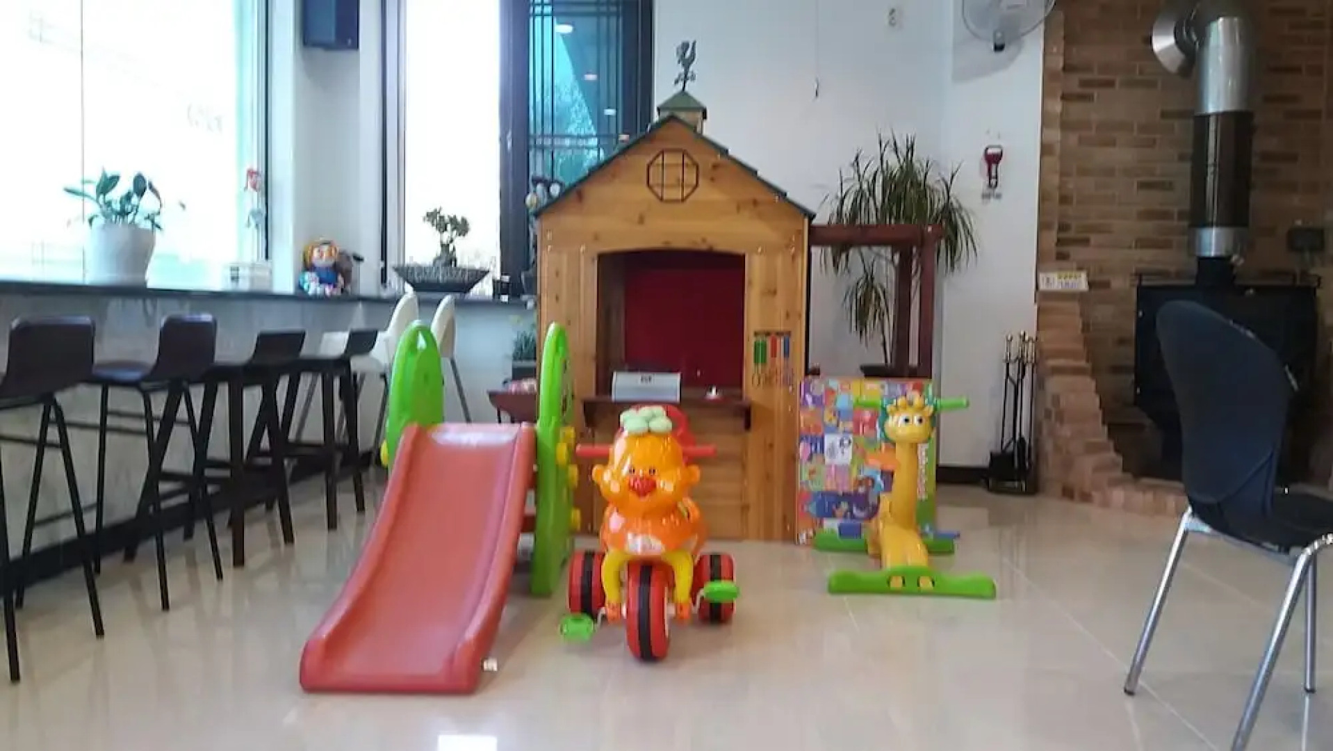 Forest of Color Pension