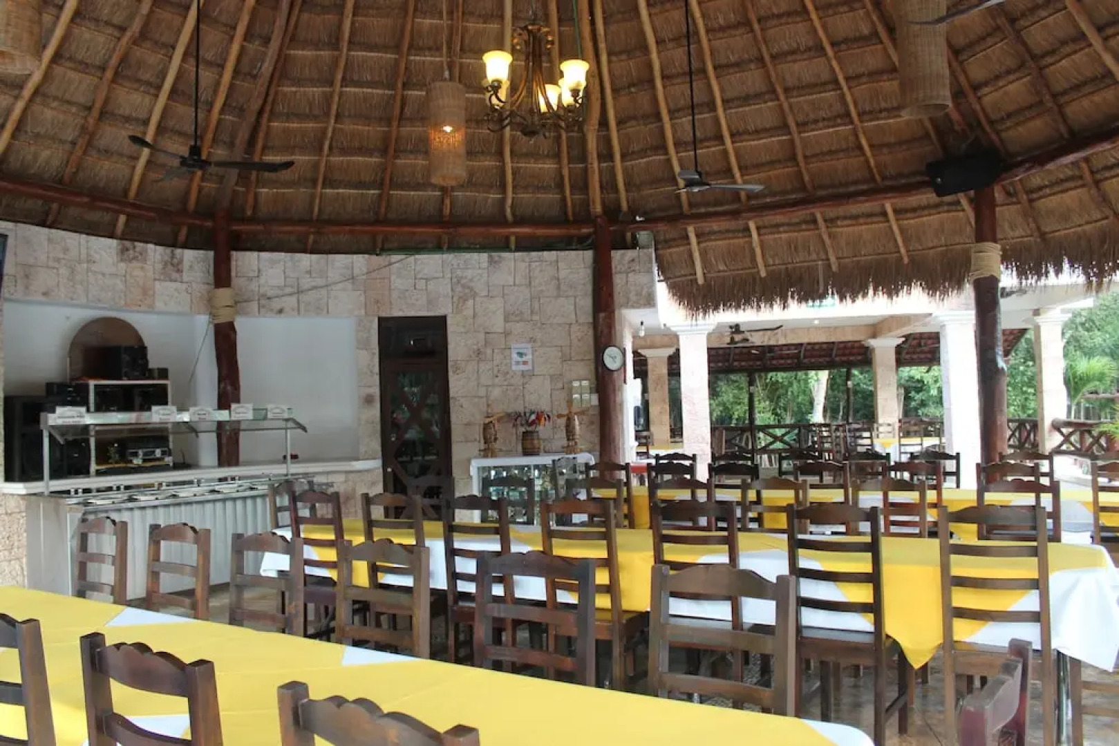 Real Mayab Hotel & Bungalows