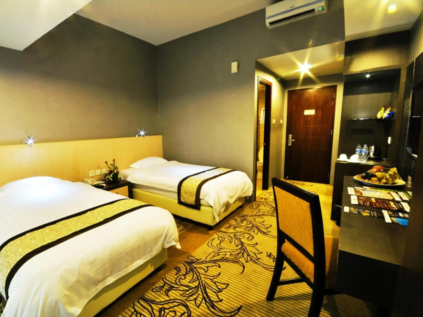 Hermes Palace Hotel Medan