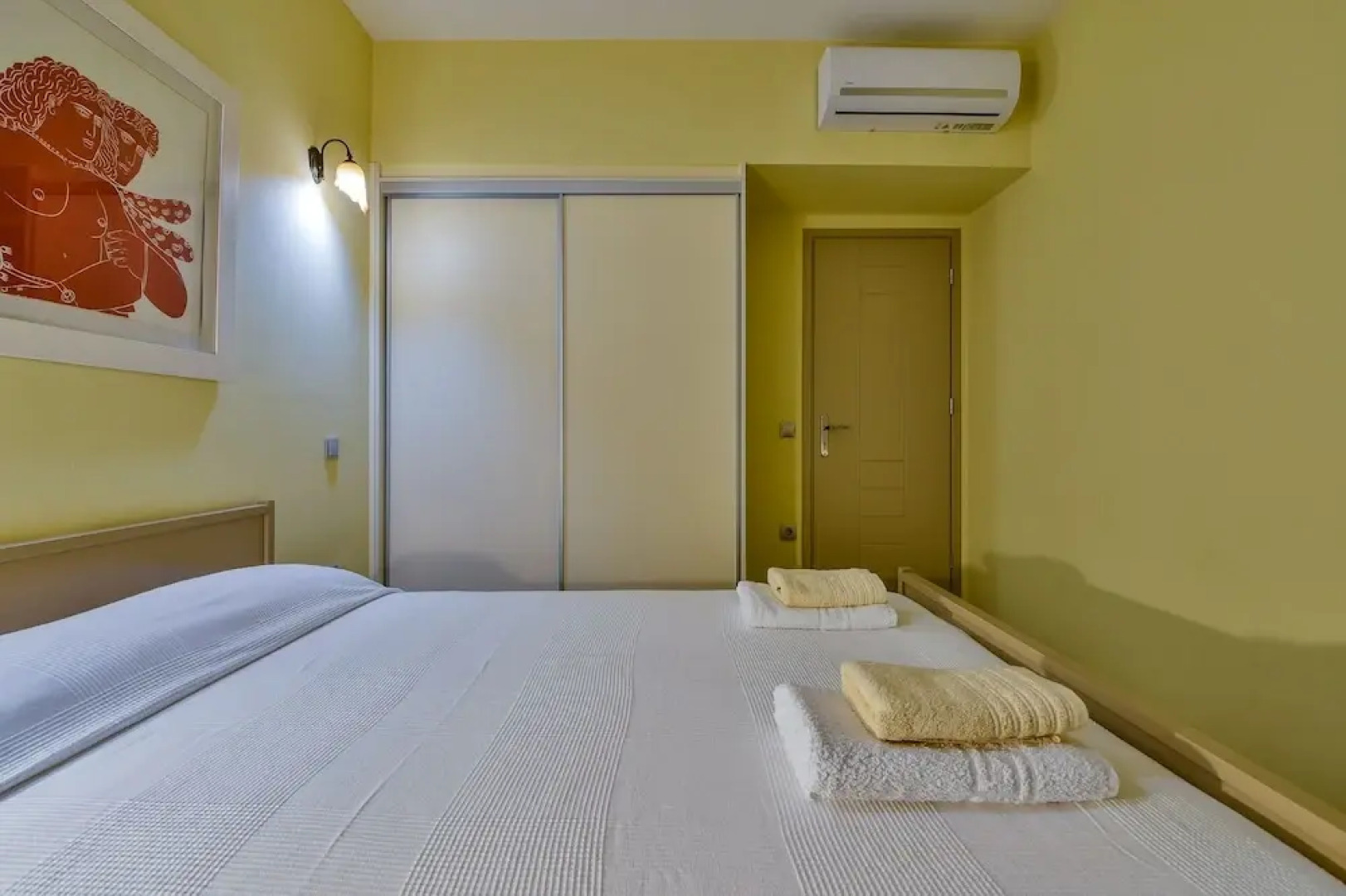 Boutique Stone Cottage With Large Terraces