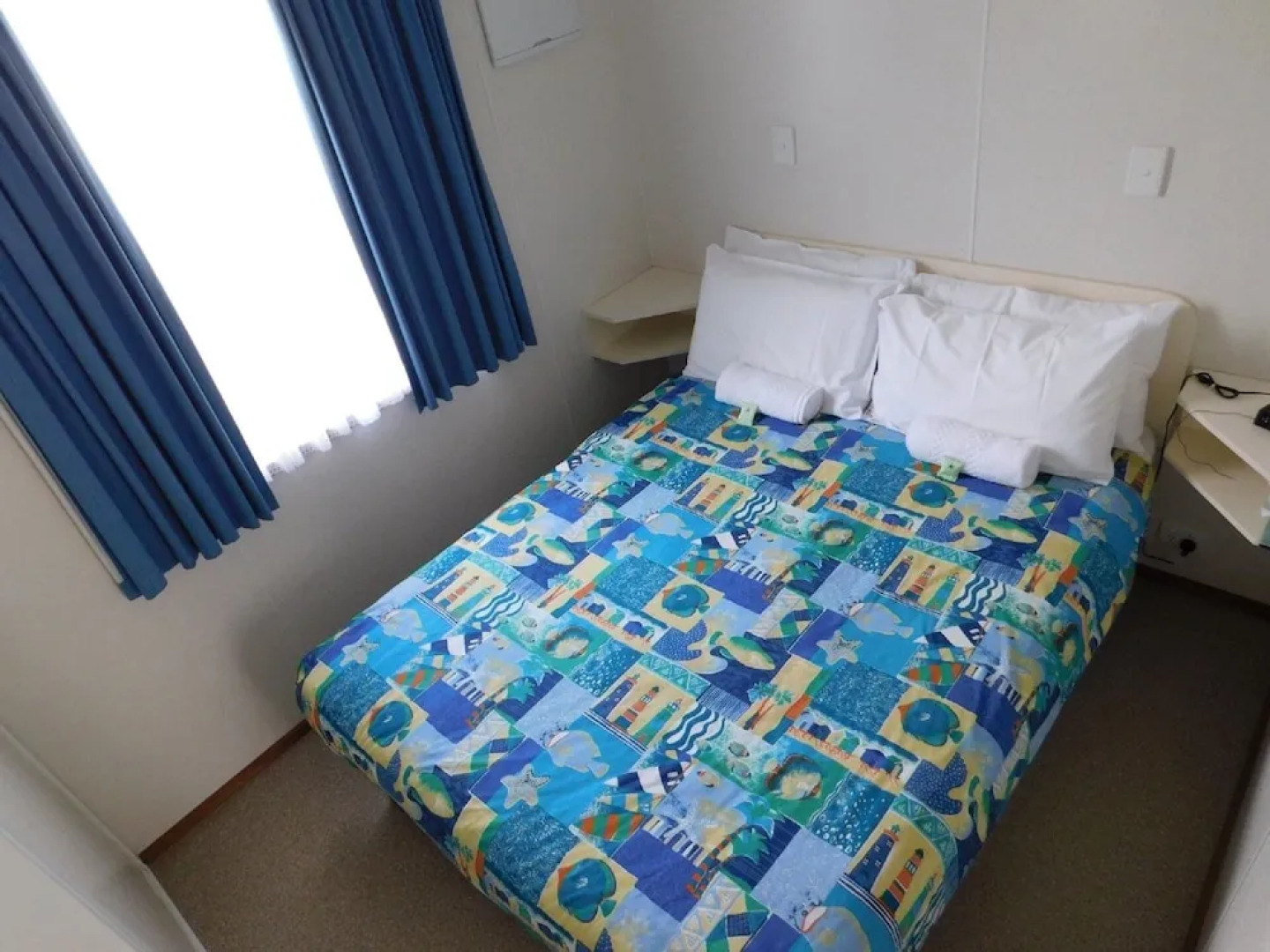 Dylene Caravan Park - 2 Br Family Cabin With Air