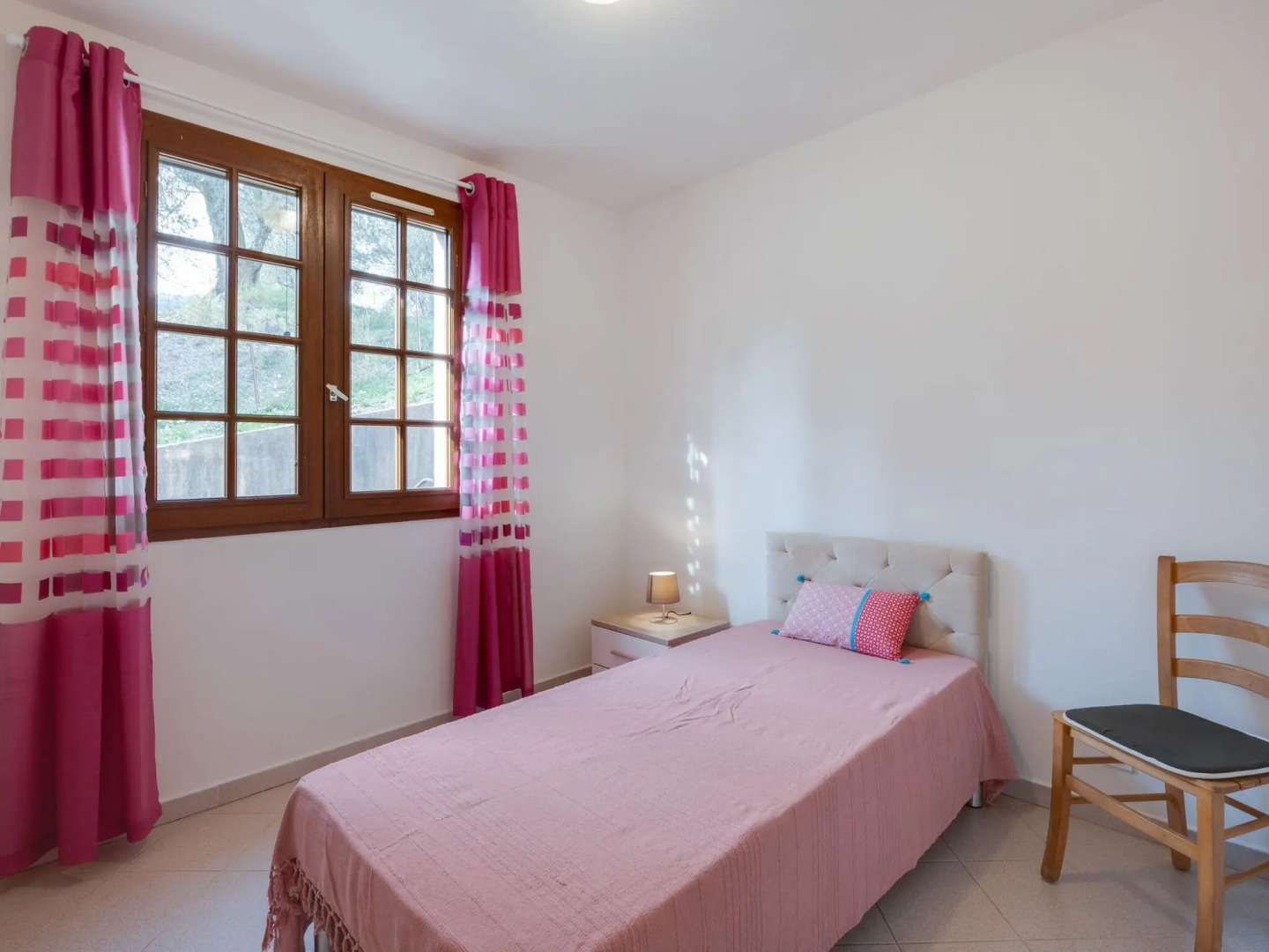 Tranquil Apartment in Drap with Garden