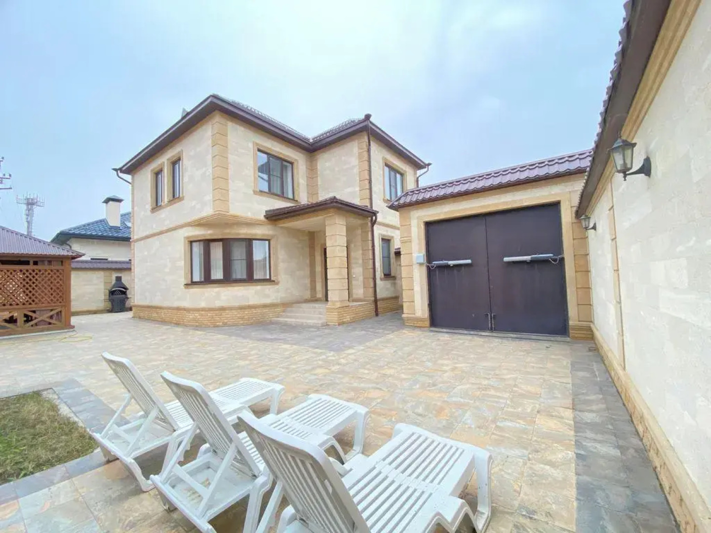 Коттедж на улице Коттеджная 4