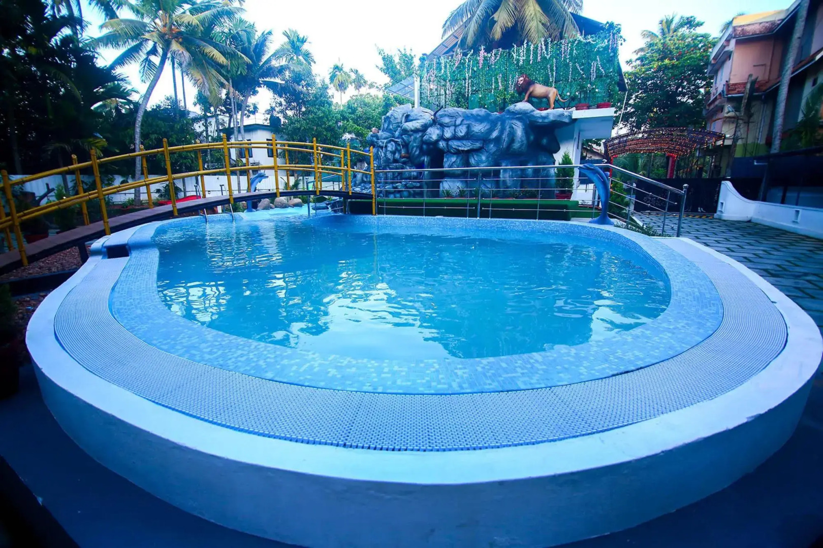 Lake Palace Family Resort Kumarakom