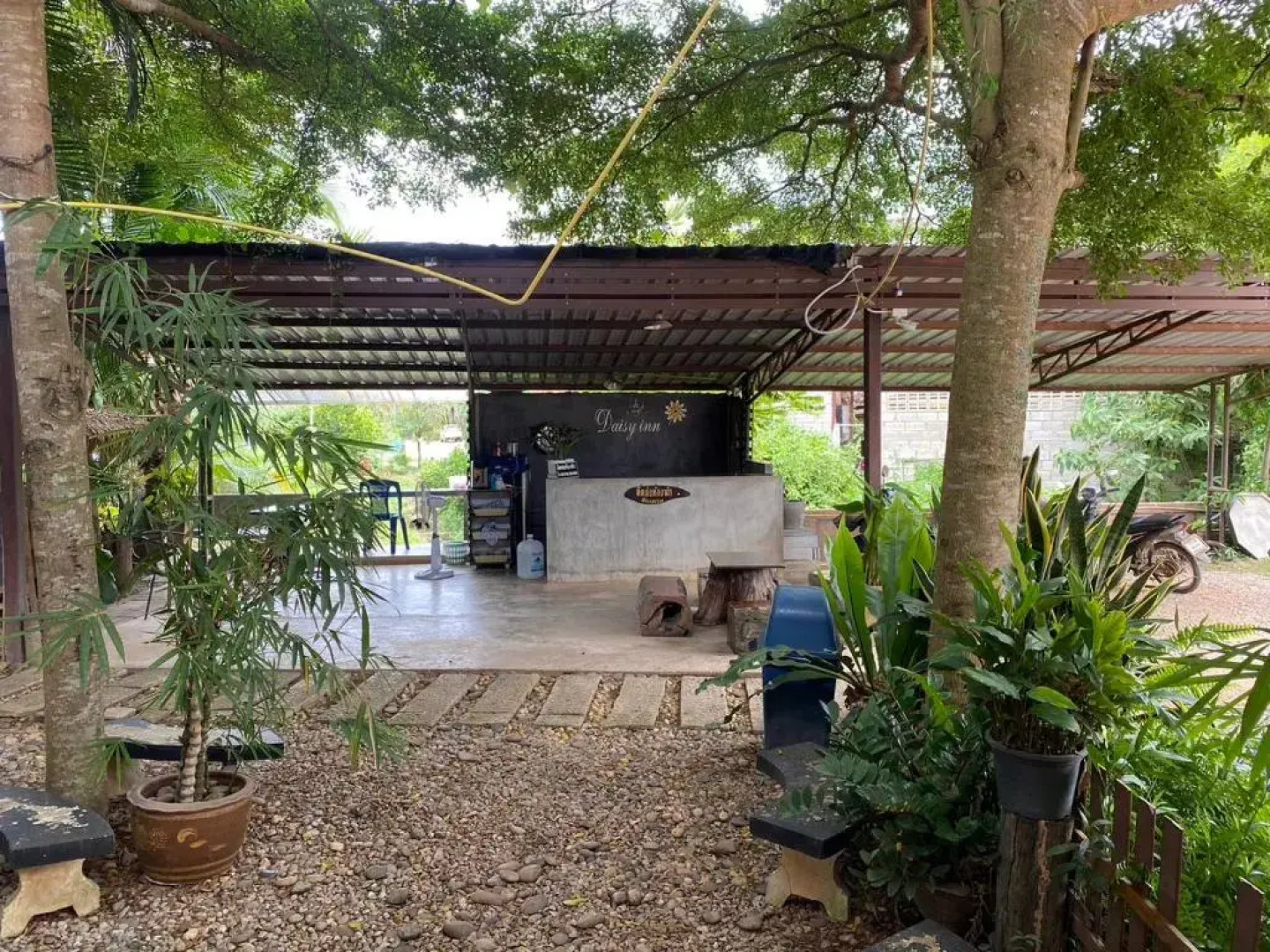 Sala Wiangkaen Resort