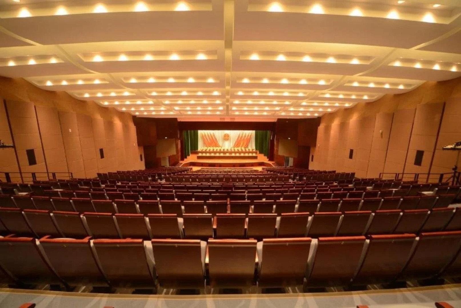 Star International Hotel