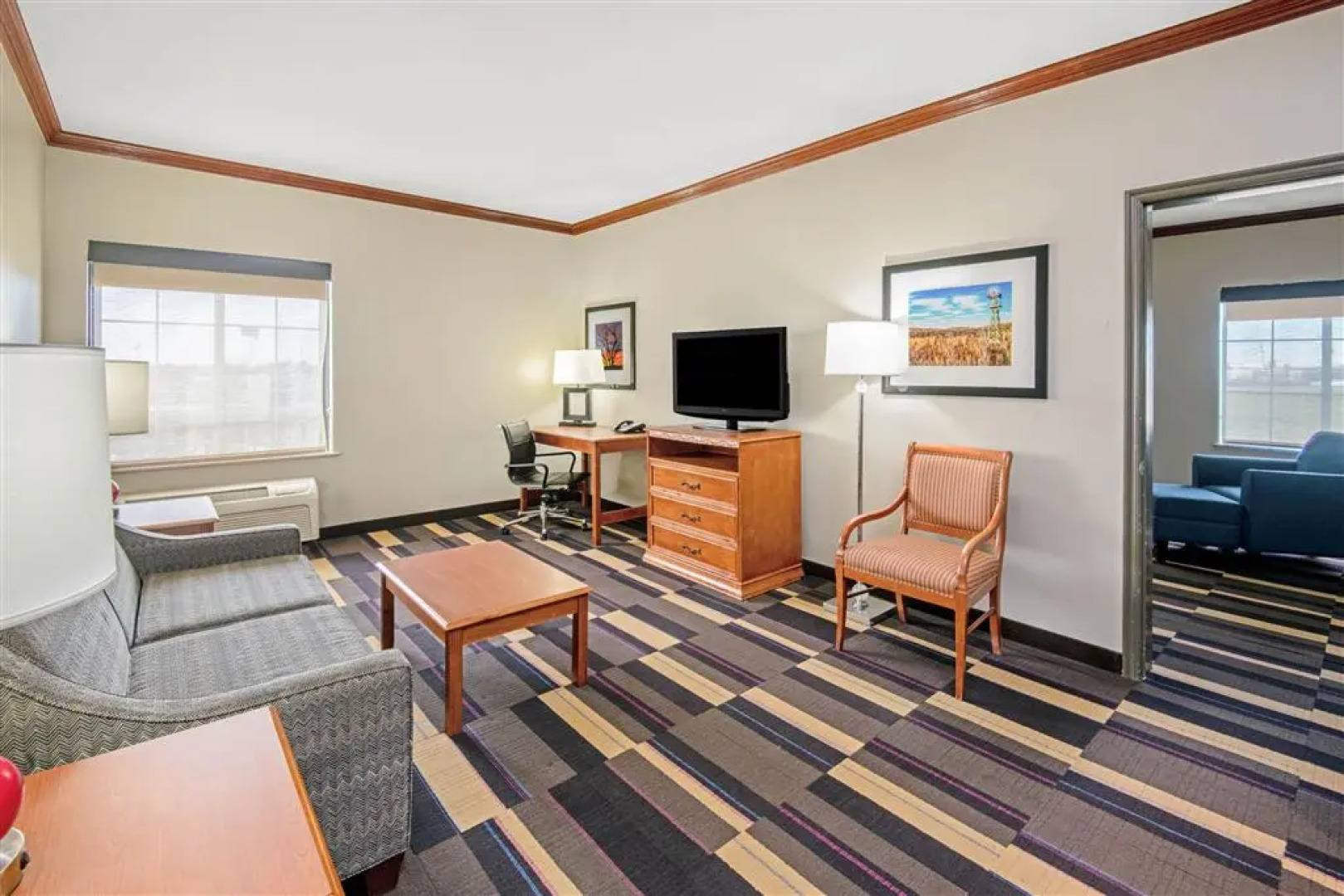 La Quinta Inn & Suites by Wyndham Oklahoma City - Moore