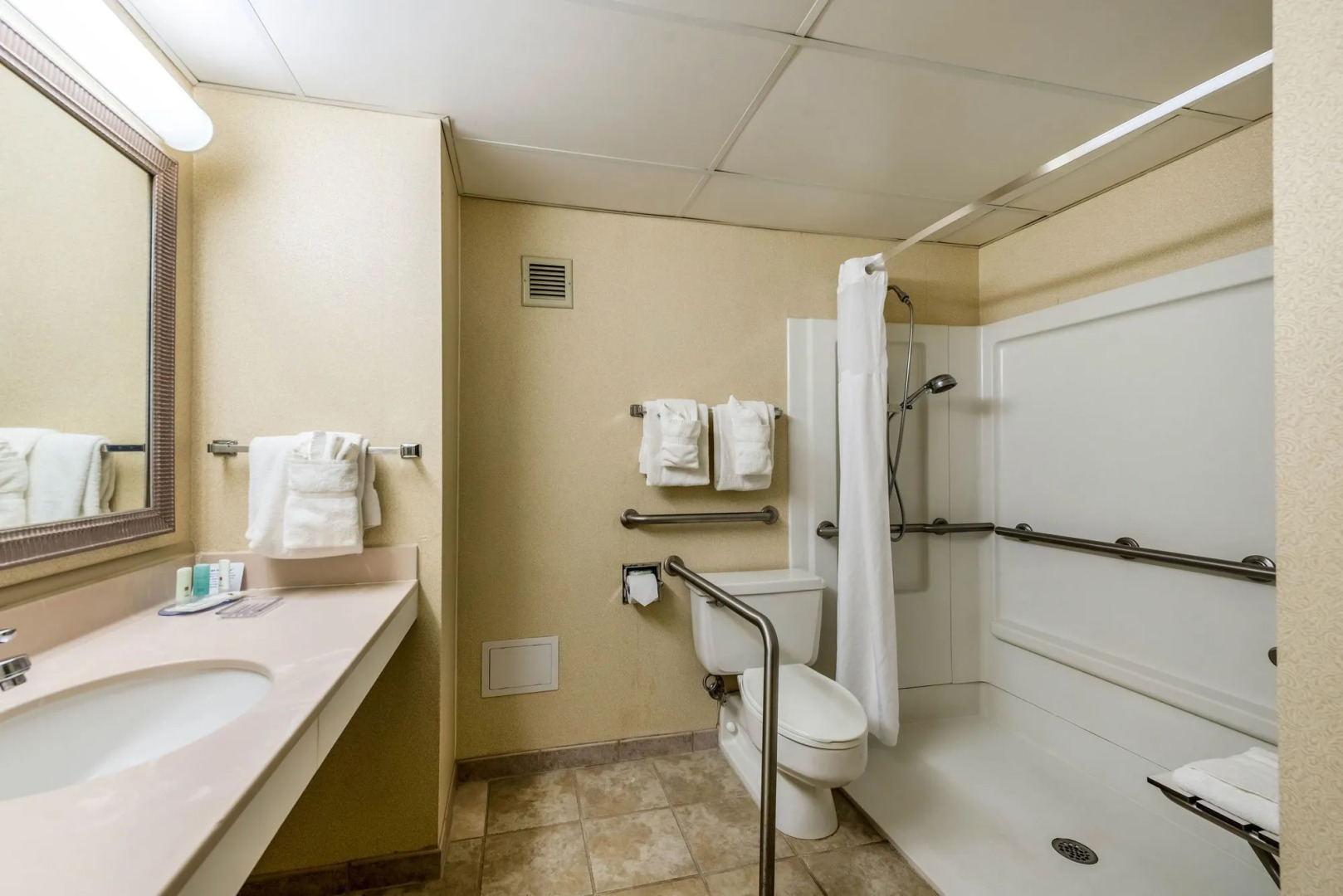 Clarion Hotel - Cincinnati North