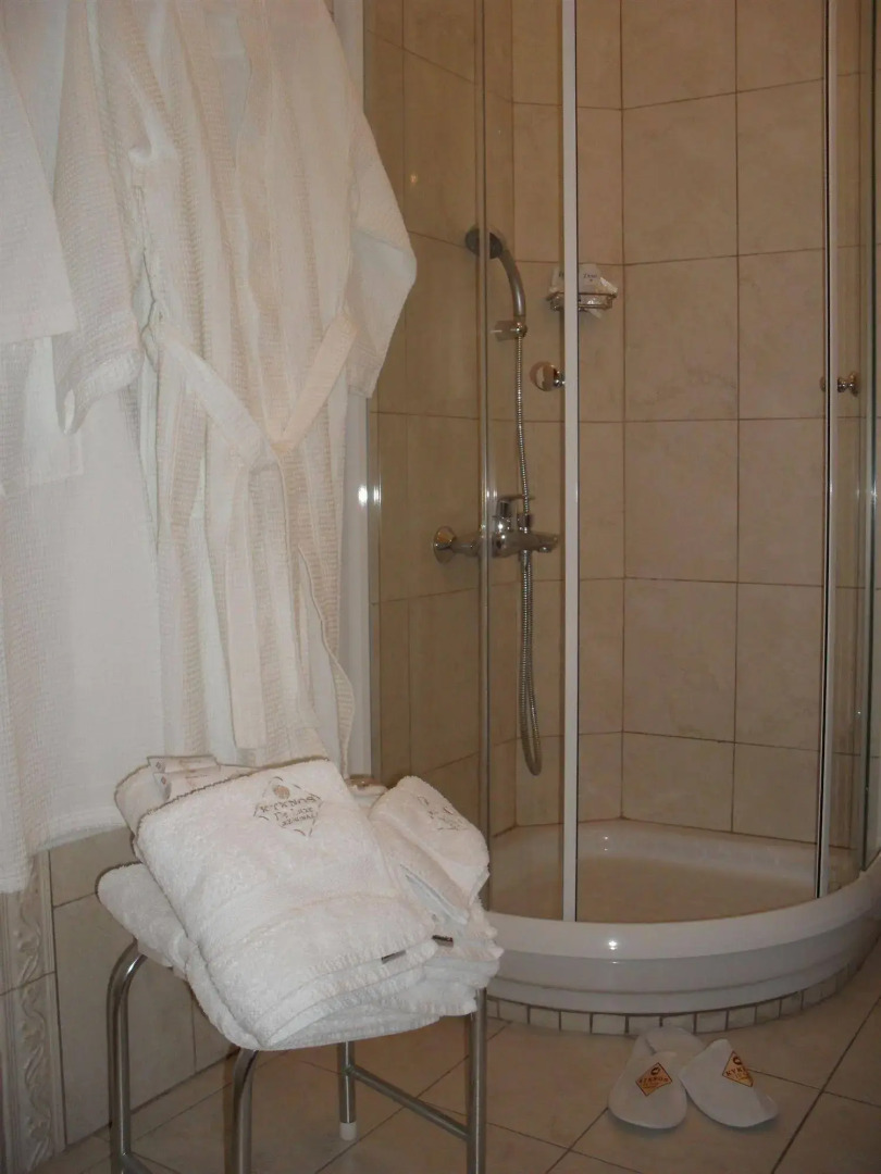 Kyknos De Luxe Hotel