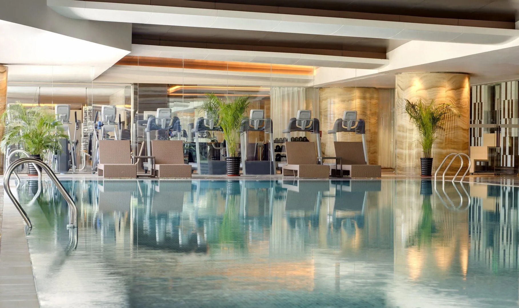 Sheraton Changchun Jingyuetan Hotel