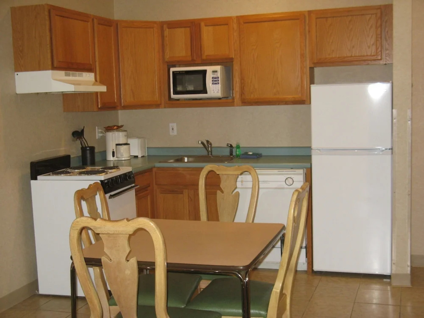 Handys Extended Stay Suites