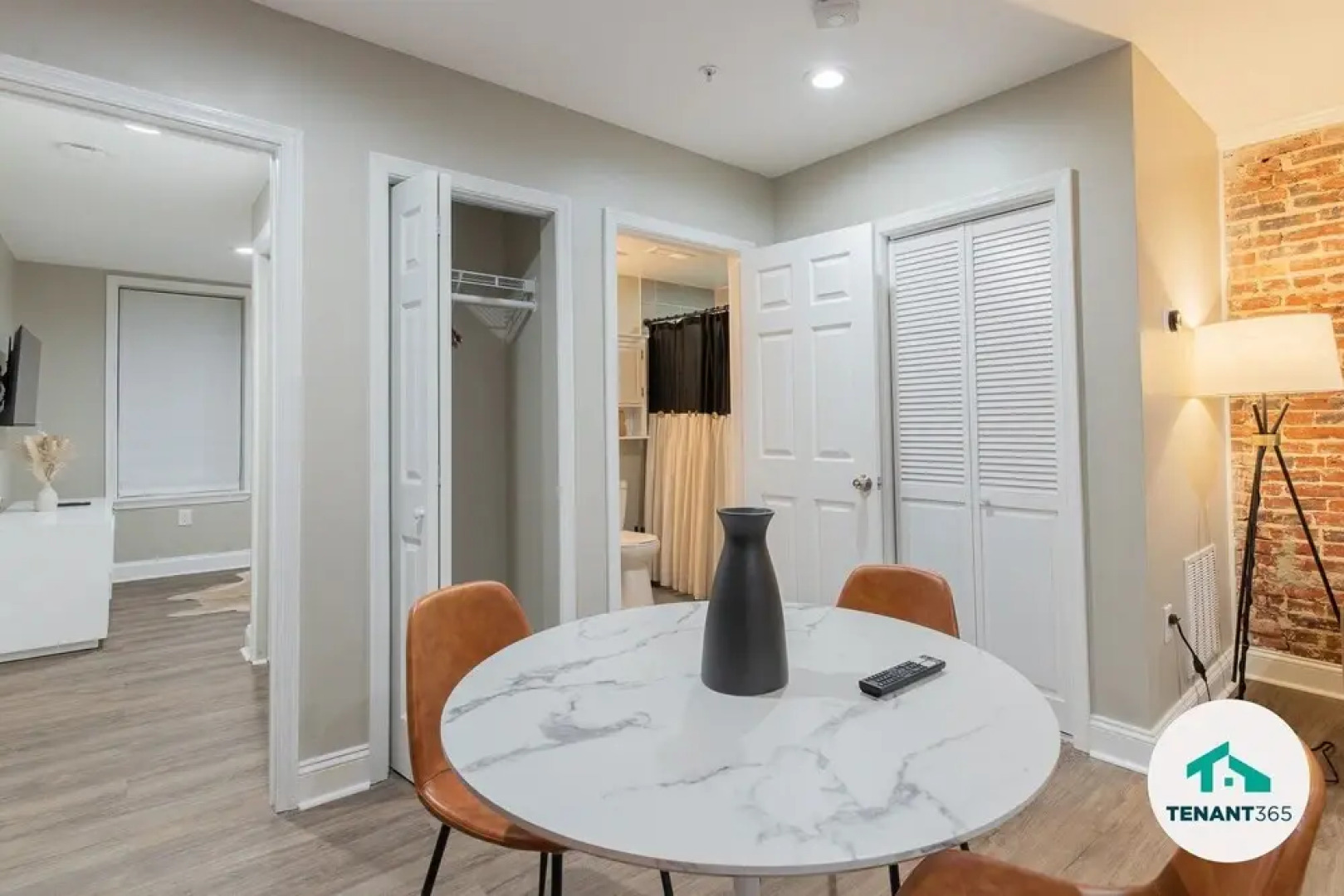 Baltimore's Best Home Away From Home 2 Bedroom Apts by Redawning